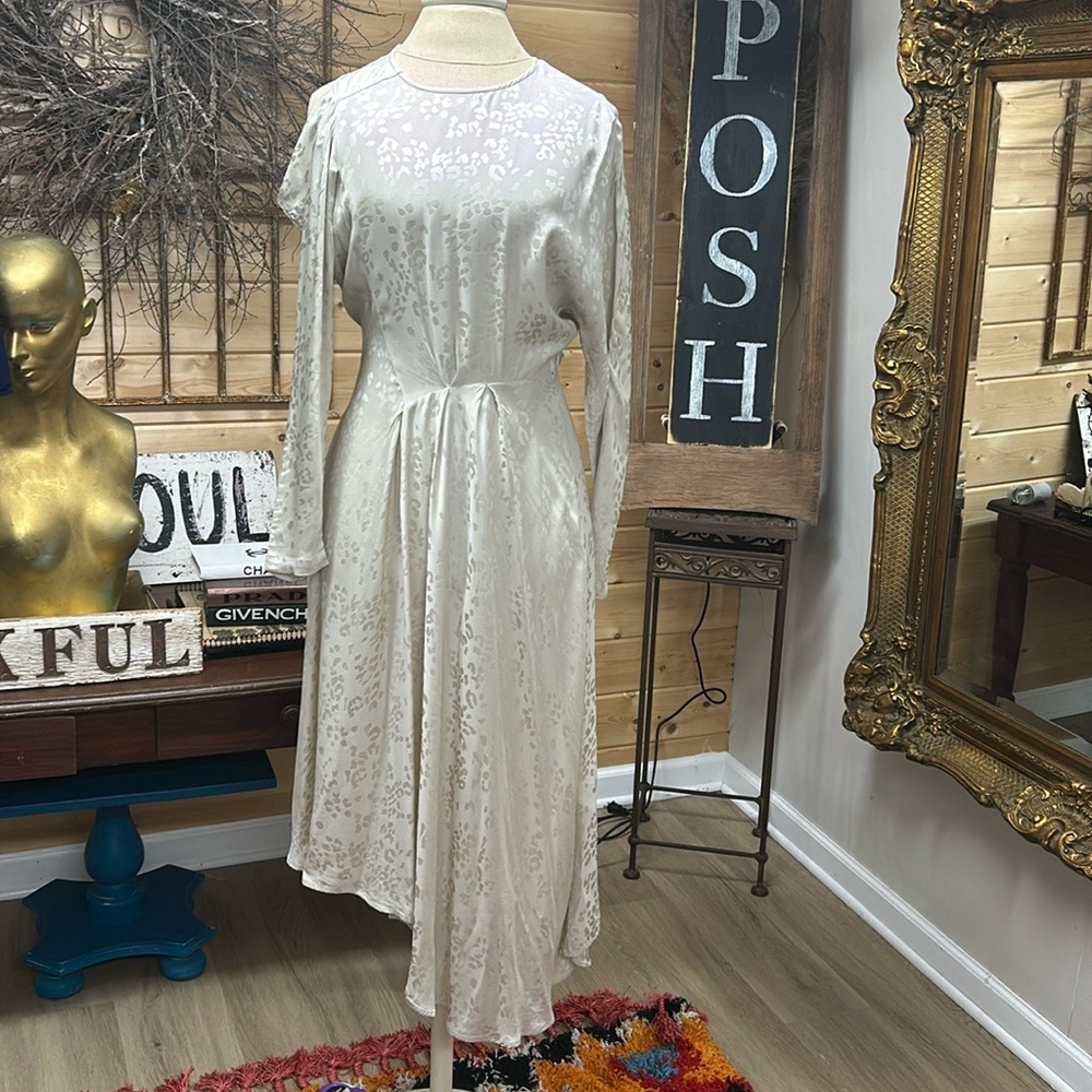 IRO Cold one Shoulder dress